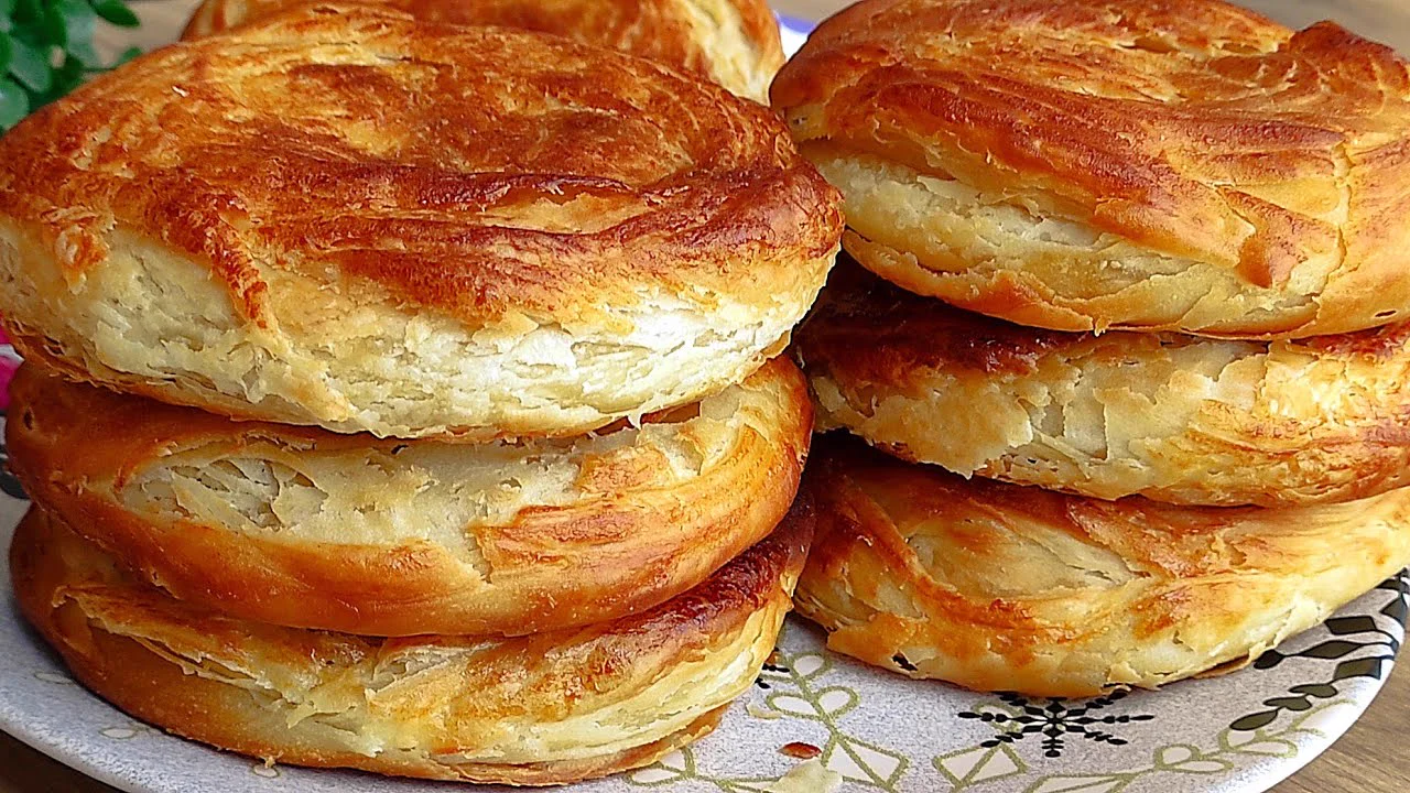 KAÇ TEPSİ YAPSANIZ BAĞIMLILIK YAPAR ANINDA BİTER BÖREK TARİFİ KOLAY VE LEZZETLİ