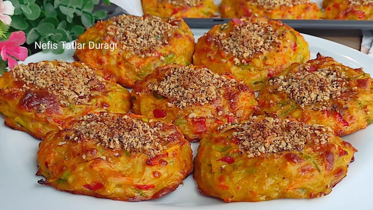 YAĞDA KIZARTMAK YOK BU KADAR MI LEZZETLİ OLUR KABAKLI BOL SEBZELİ FIRIN MÜCVER TARİFİ
