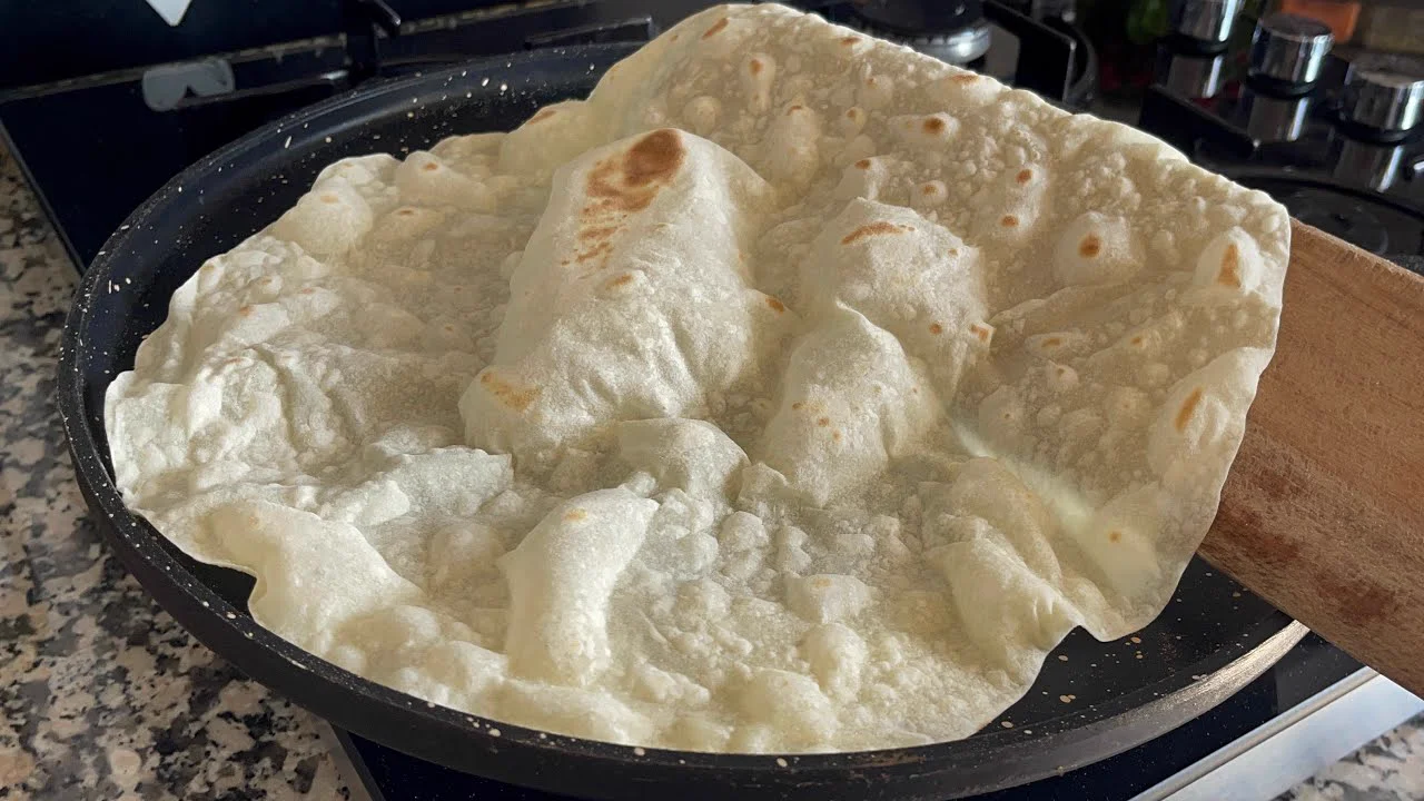 Çok Kolay İPEK Gibi SÜTLÜ LAVAŞ TARİFİMAYASIZ En Lezzetli LAVAŞ EKMEK TARİFİ