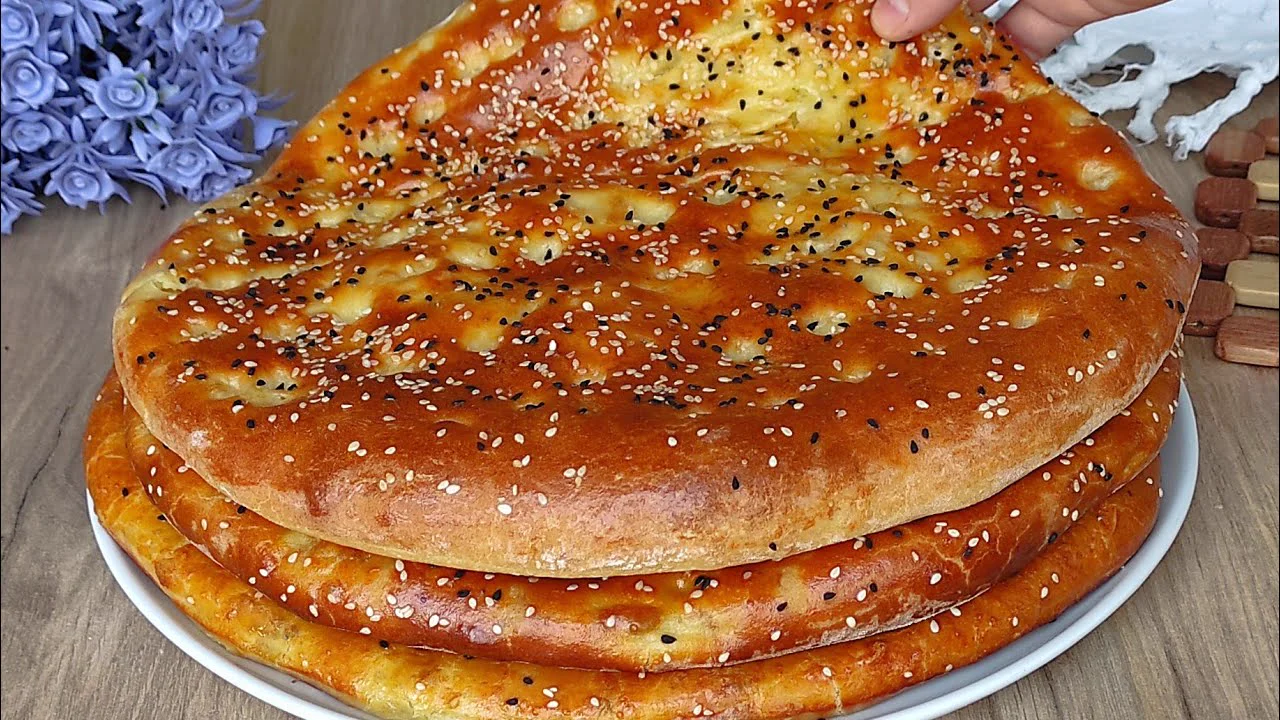 Yumuşak Ve Lezzeti MÜKEMMEL Evde PATATESİ Olan Herkes Yapabilir. Patates Dolgulu Pide Tarifi