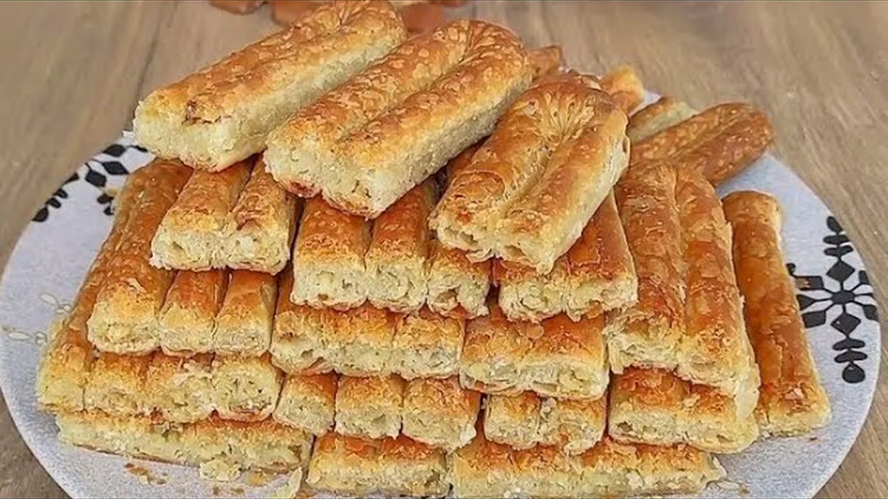 LEZZETİN ZİRVESİNE ÇIKARACAK ÇITIR ÇITIR BÖREK TARİFİ (EN LEZZETLİ)