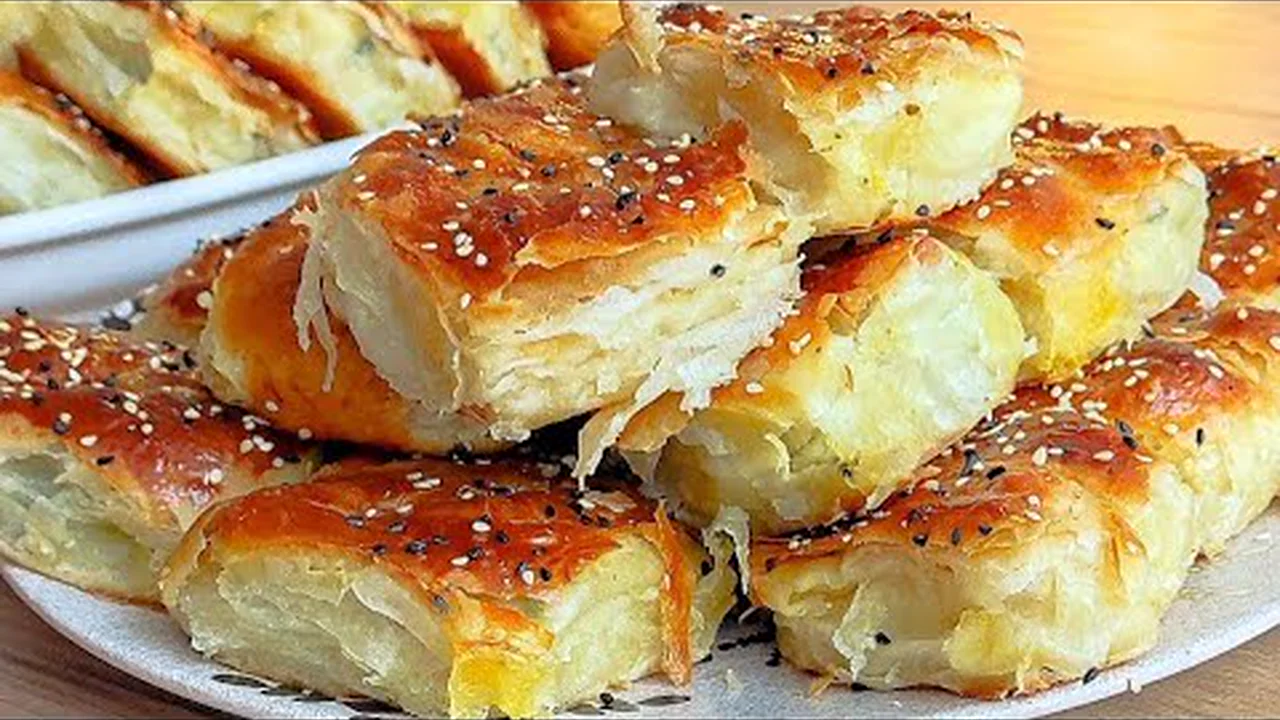 O Kadar KOLAY Kİ Neden Daha Önceden Yapmadım Bu Börek Tel Tel Ayrılıyor