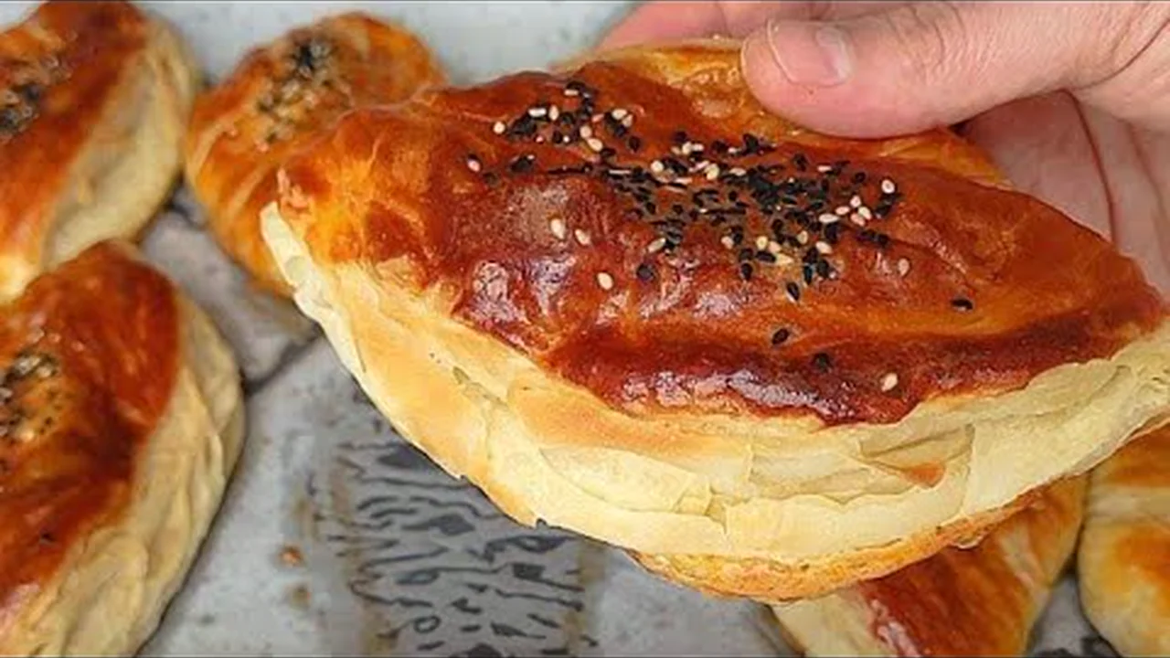 DERİN DONDURUCULAR BU TARİF İLE DOLACAK TEL TEL YUMUŞACIK ÇÖREK TARİFİ KOLAY ÇÖREK