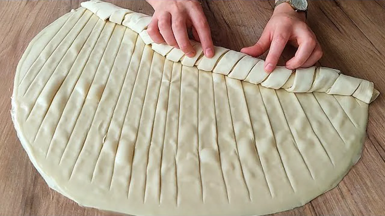 O Kadar KOLAY Ki Neden Daha Önce Yapmadım Bu BÖREK Tel Tel Ayrılıyor