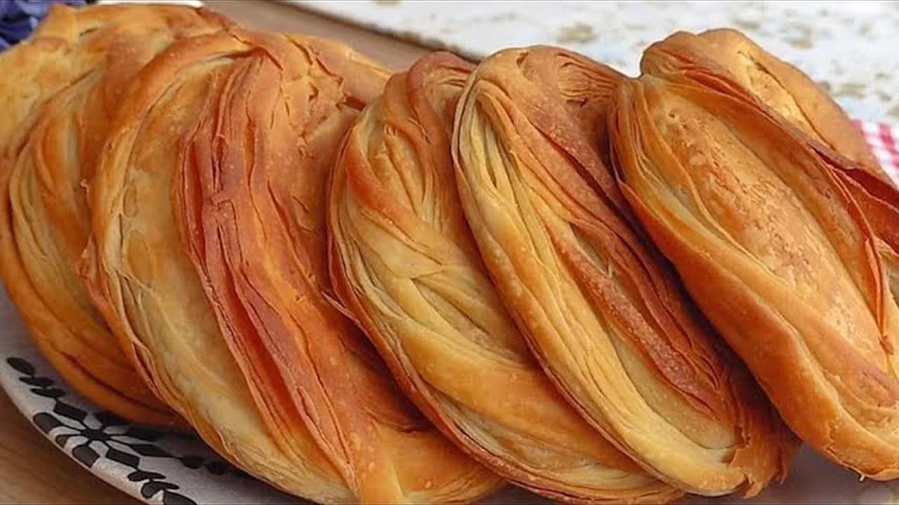 ABARTMIYORUM O Kadar Lezzetli Oldu Ki Daha Güzelini Yemedim KOLAY ÇÖREK-Kahvaltılık Tarif