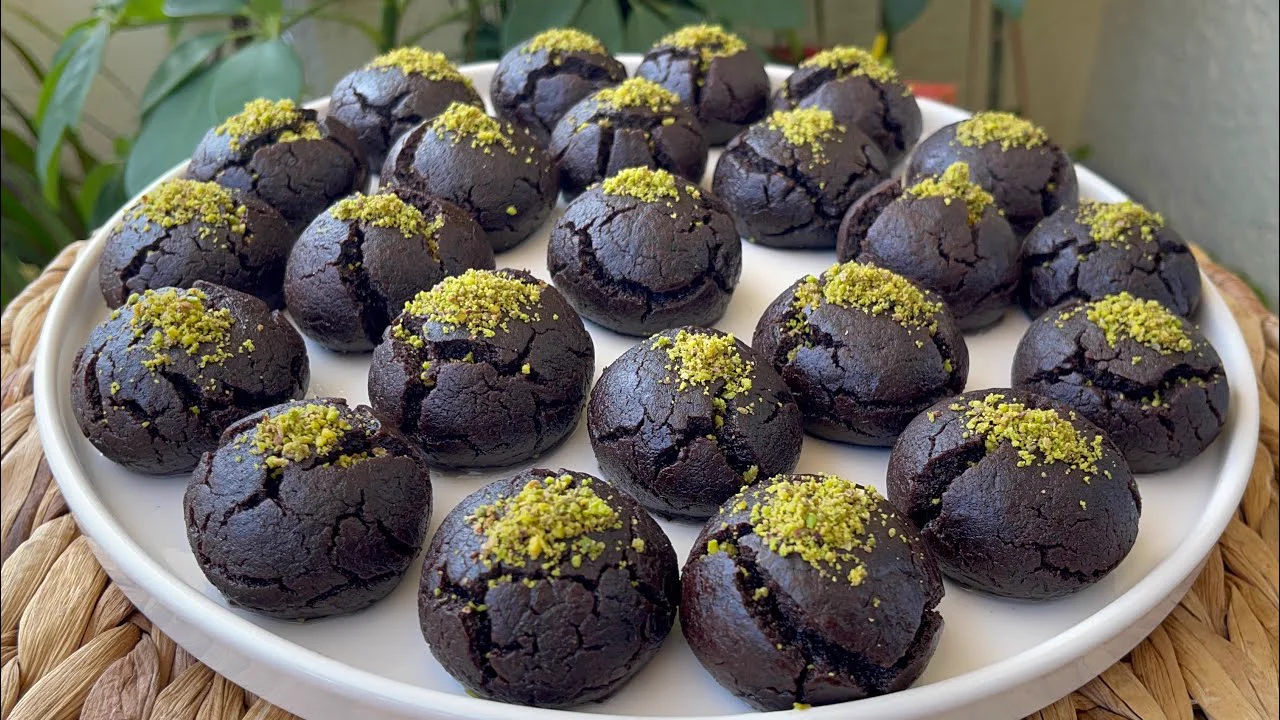 SIVI YAĞLI Lezzetinden Çatlayan BROWNİ KURABİYE Tarifi